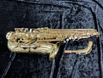 Gold Lacquer Selmer Paris Series III Alto Saxophone - Serial # 602641